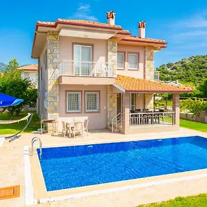 Toprak Dalyan